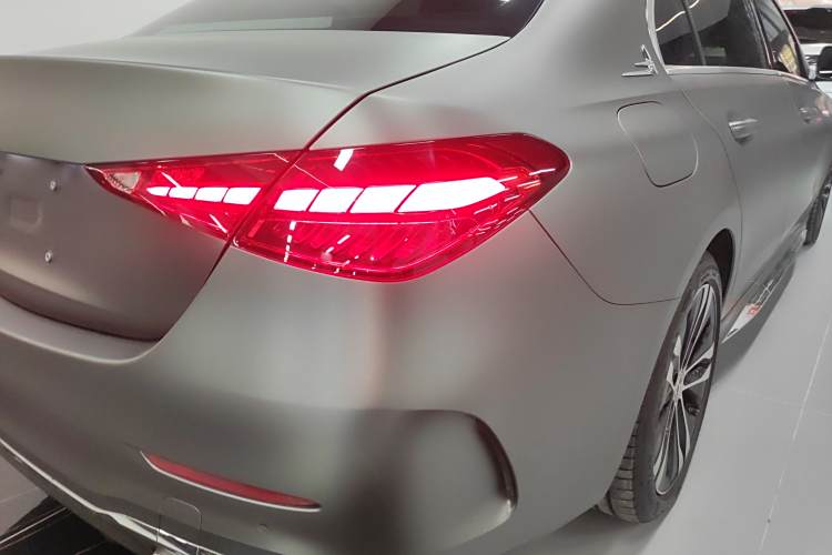 Mercedes-Benz C Class New Energy 2022 car image #8