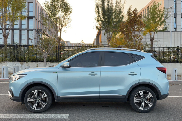 MG EZS Electric 2021 car image #8