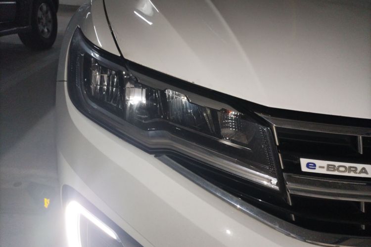 Volkswagen Bora Pure Electric 2021 صورة سيارة #8