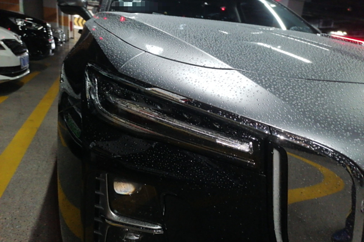 HongQi H5 PHEV 2025 car image #8