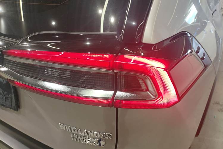 Toyota Wildlander New Energy 2024 car image #8