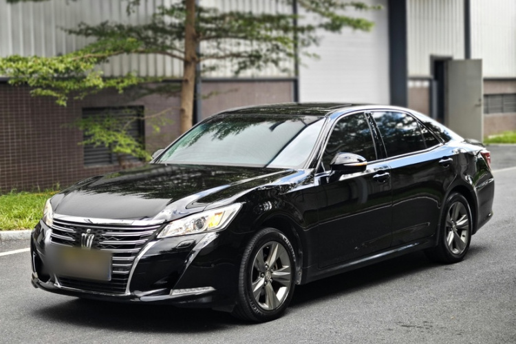 丰田 皇冠 2016 汽车图片 #8