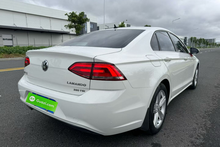 Volkswagen Lamando 2017 immagine di auto #8