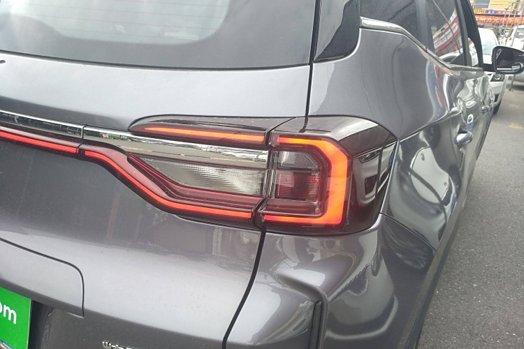 Kaiyi Showjet Pro 2024 #8 Kaiyi Showjet Pro 2024 car image #8