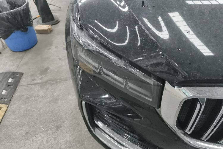 GEELY Tugella 2024 car image #8