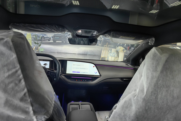 HongQi EH7 car image #8