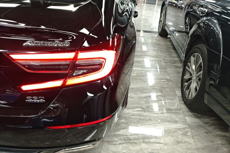 BYD F3R 2021 car image #8