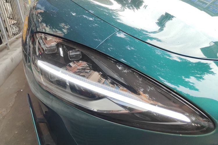 小米汽车 小米SU7 Ultra 2025 汽车图片 #8