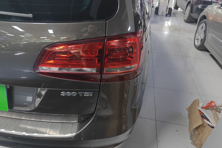 Volkswagen Sharan 2018 immagine di auto #8