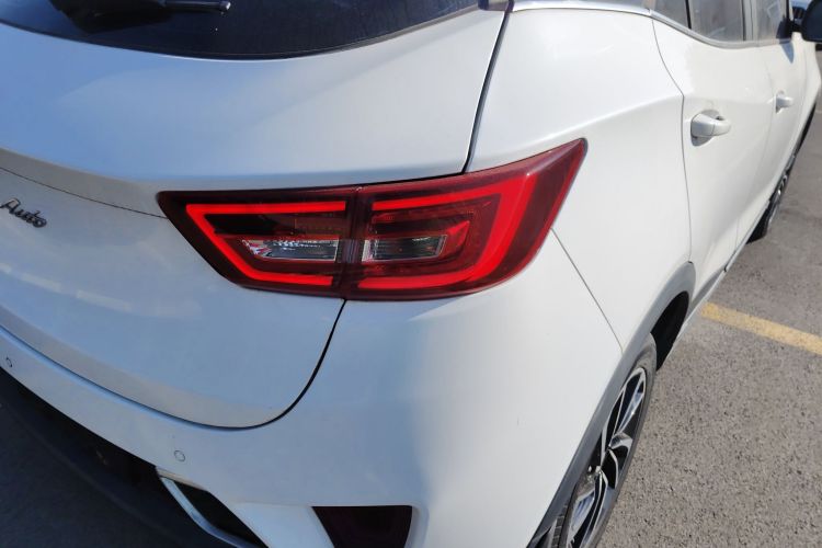 众泰 众泰T300 2018 汽车图片 #8