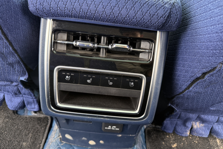 Great Wall Shanhai Pao 2023 #8 Great Wall Shanhai Pao 2023 car image #8