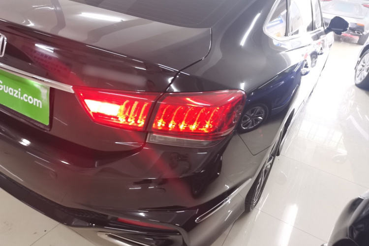 Honda Spirior 2017 #8 Honda Spirior 2017 car image #8