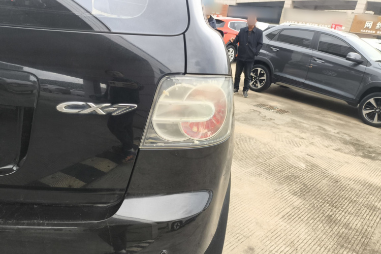 Mazda CX-7 2015 immagine di auto #8