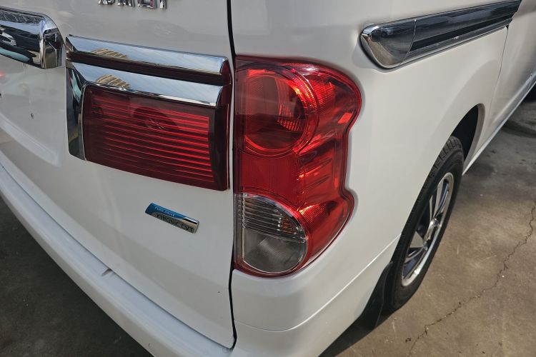 日产 日产NV200 2018 汽车图片 #8