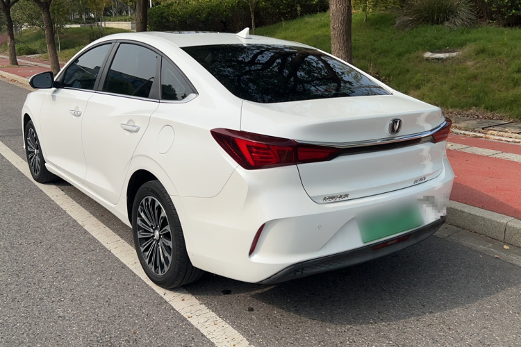 Changan Eado EV 2022 #8 Changan Eado EV 2022 image de voiture #8