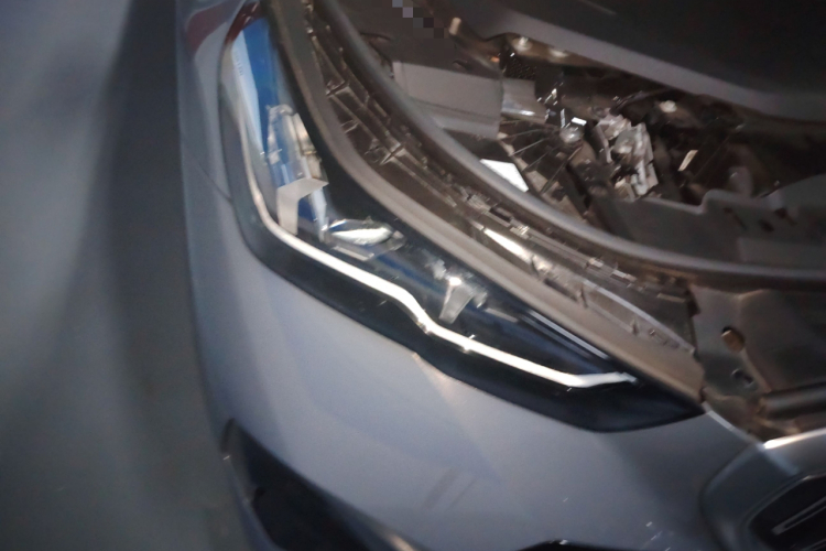 BMW i5 M60 2024 car image #8