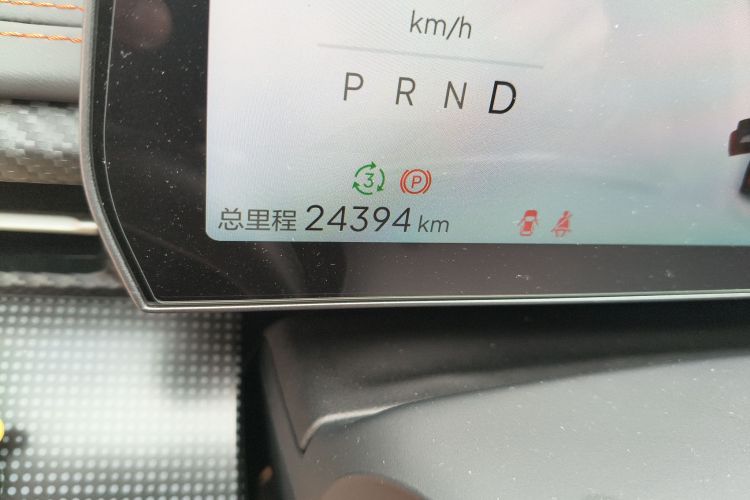 哪吒汽车 哪吒GT 2023 汽车图片 #8