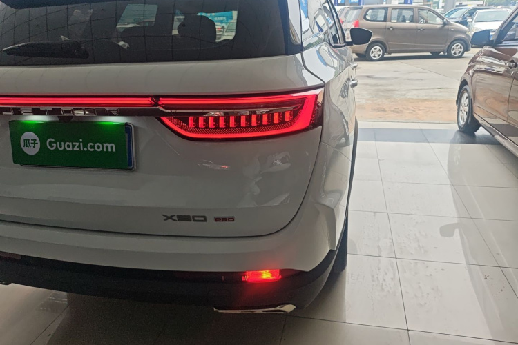 Jetour X90 PRO 2025 #8 Jetour X90 PRO 2025 car image #8