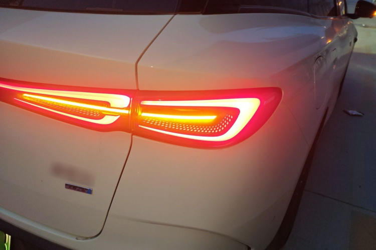 BYD Seal 06 DM-i 2025 #8 BYD Seal 06 DM-i 2025 image de voiture #8