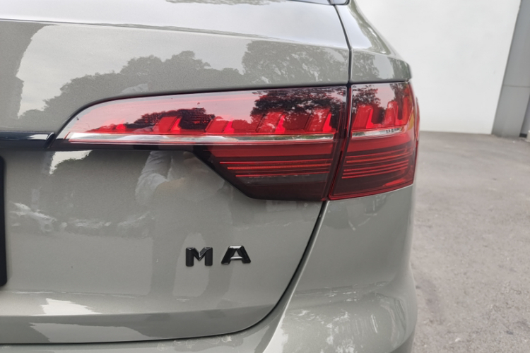 Audi S4 2023 car image #8