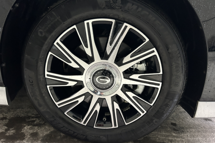 GAC Trumpchi E9 2025 #8 GAC Trumpchi E9 2025 car image #8