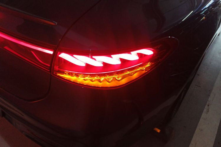 Mercedes-Benz EQS Class 2023 #8 Mercedes-Benz EQS Class 2023 car image #8