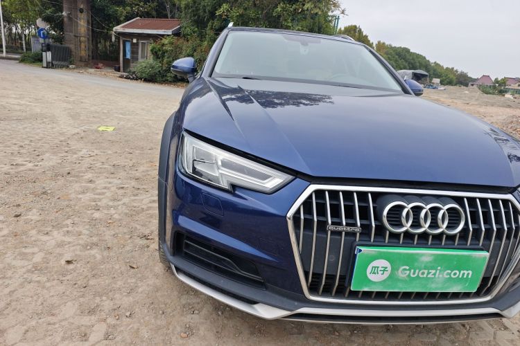 Audi A4 2017 car image #8