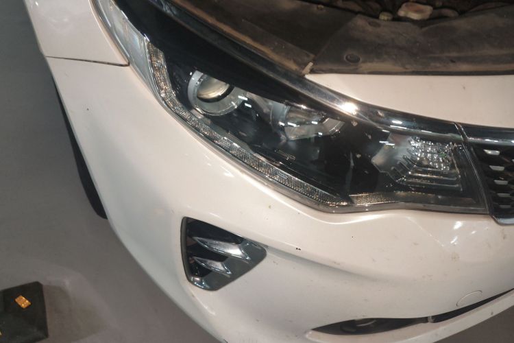 起亚 起亚K5(进口) 2016 汽车图片 #8