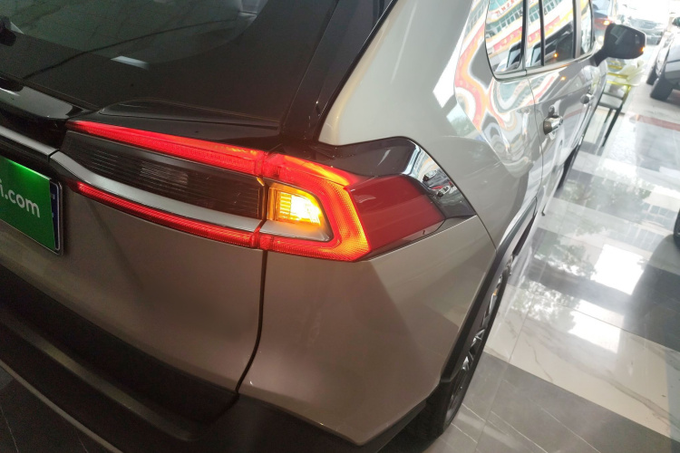 Toyota Wildlander 2023 imagem de carro #8