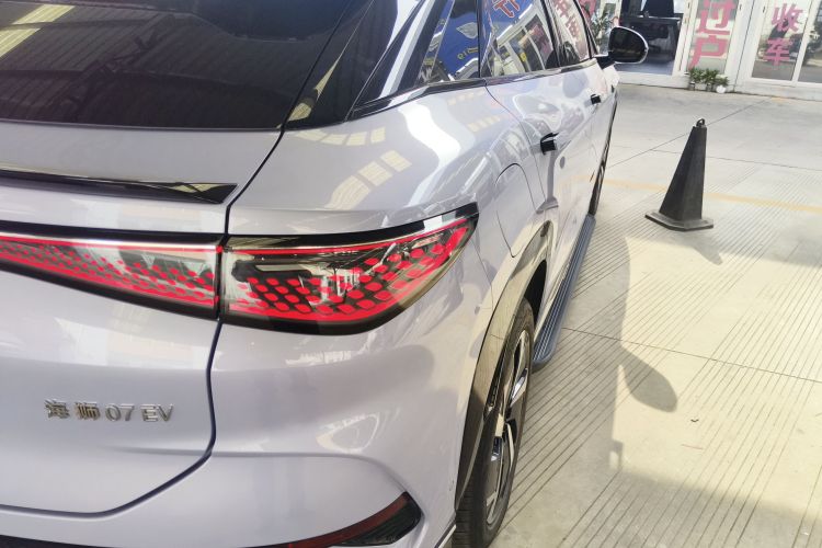 BYD Sea Lion 07 EV 2024 #8 BYD Sea Lion 07 EV 2024 car image #8