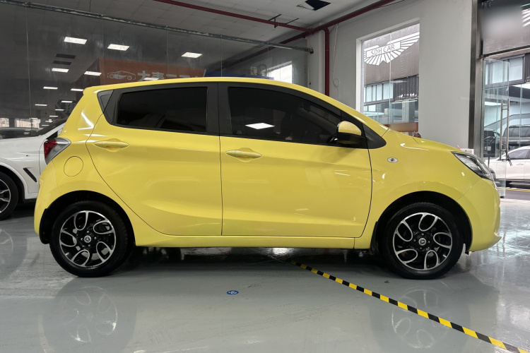Changan BenBen 2016 car image #8