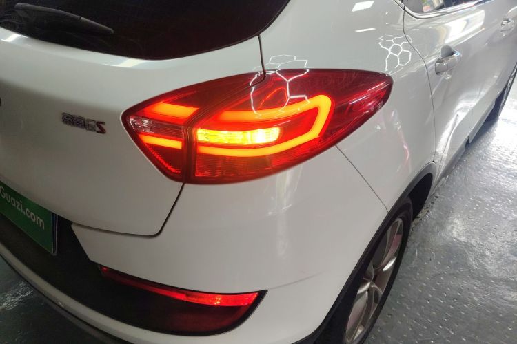 GEELY Emgrand GSe 2019 car image #8