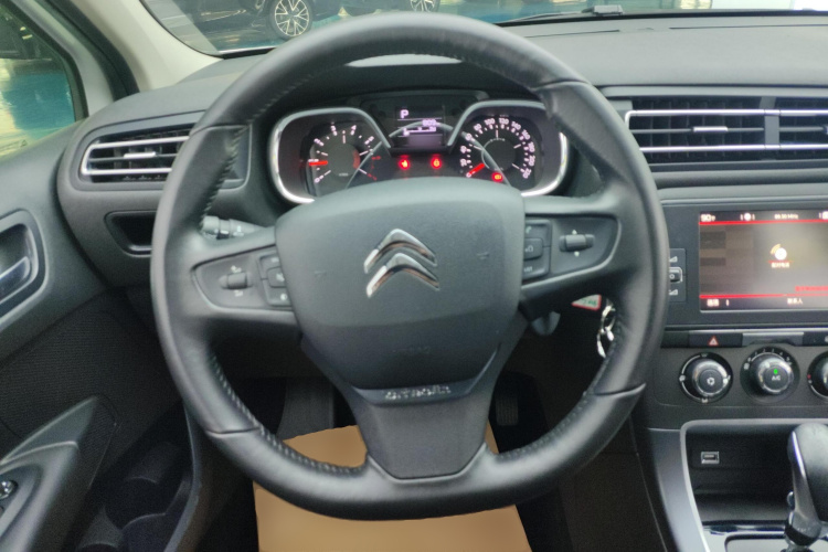 Citroen C4 C-Quatre 2019 #8 Citroen C4 C-Quatre 2019 car image #8