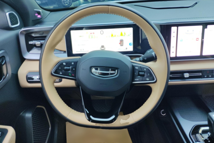 GEELY ICON 2023 car image #8