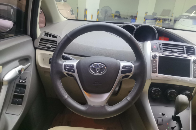 Toyota Verso 2016 car image #8