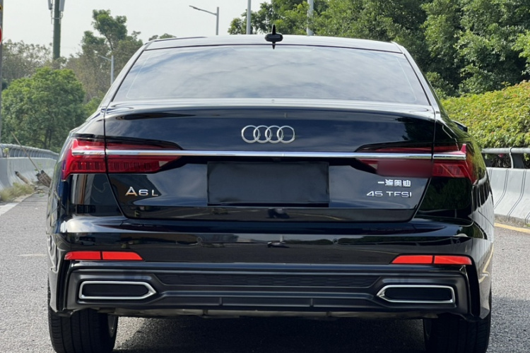 Audi A6 2021 car image #8