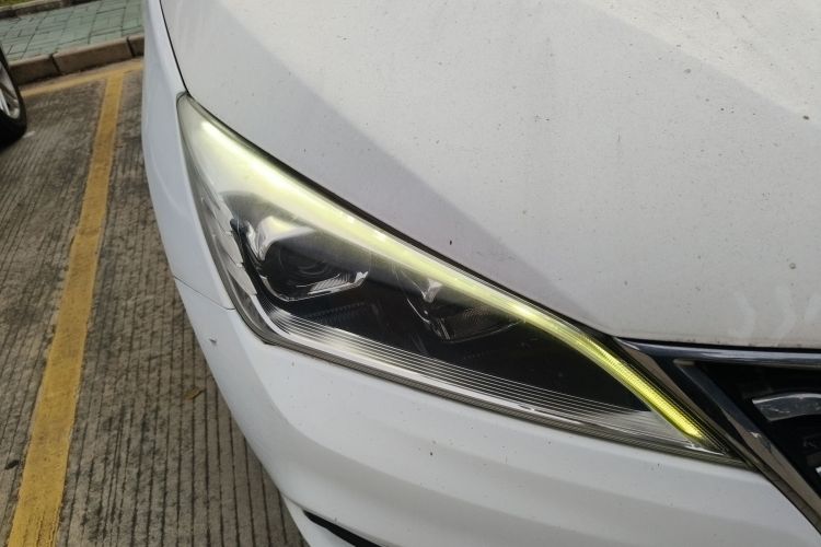 Changan Eado DT 2019 #8 Changan Eado DT 2019 car image #8