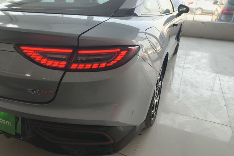 哪吒汽车 哪吒GT 2023 汽车图片 #8