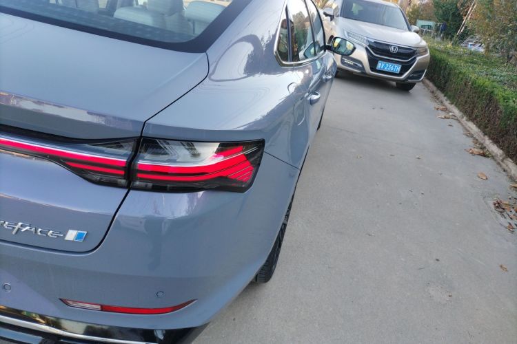 GEELY PrefaceL 2023 car image #8