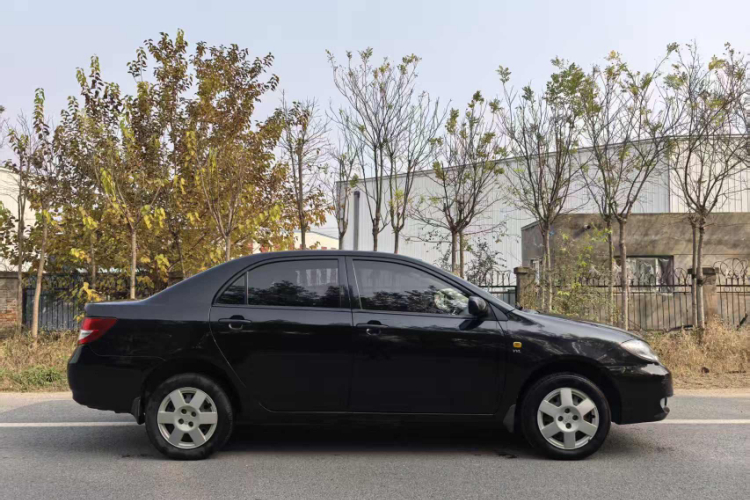 BYD F3R 2018 #8 BYD F3R 2018 car image #8