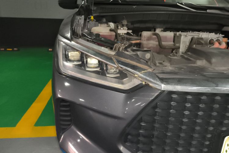 BYD e3 2020 immagine di auto #8