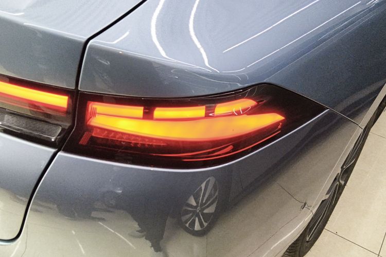 Xpeng P5 2023 #8 Xpeng P5 2023 car image #8