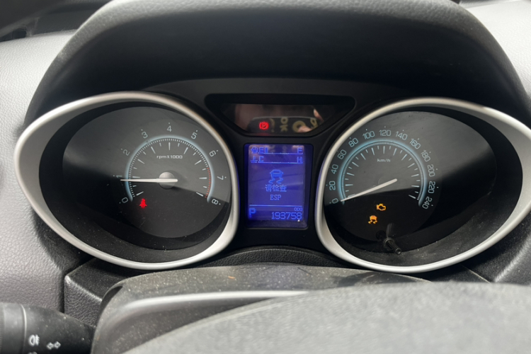 GAC Trumpchi GS5 Super 2015 car image #8