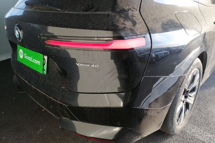 BMW iX 2022 #8 BMW iX 2022 car image #8