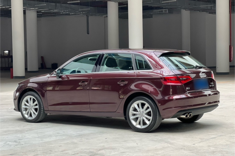 Audi A3 2015 car image #8