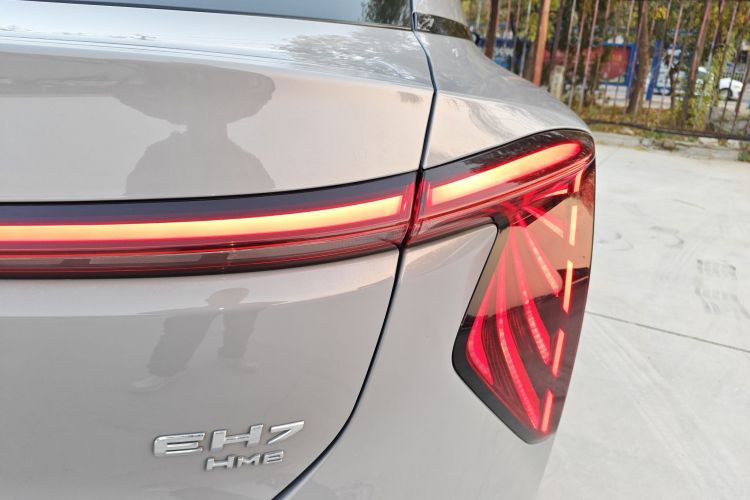 HongQi EH7 2024 car image #8