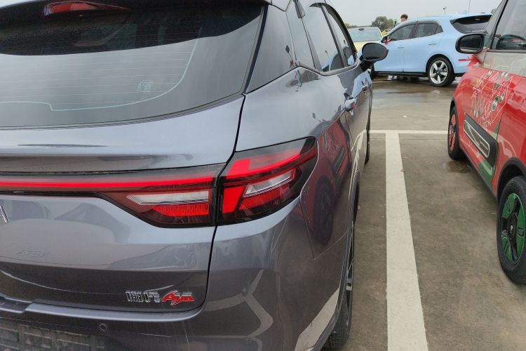 哪吒汽车 哪吒AYA 2024 汽车图片 #8