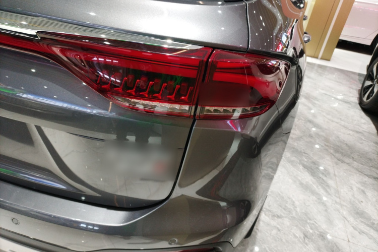 GAC Trumpchi GS5 2020 #8 GAC Trumpchi GS5 2020 car image #8