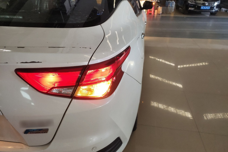 日产 蓝鸟经典 2018 汽车图片 #8