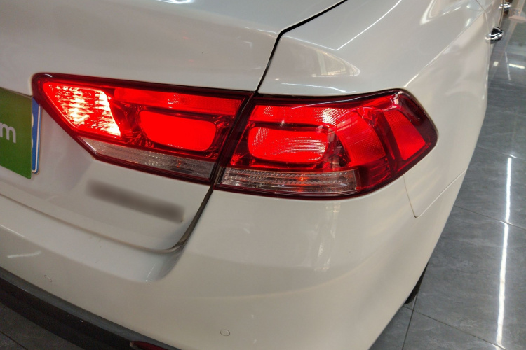 起亚 起亚K4 2016 汽车图片 #8